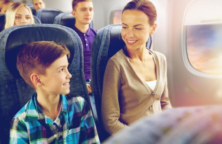 persone in aereo
